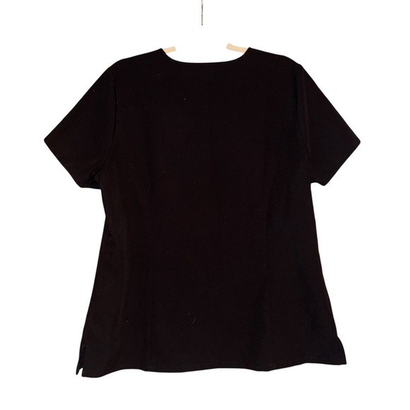 FIGS Scrubs Catarina One Pocket Scrub Top Black Size Extra Large XL - Picture 9 of 14